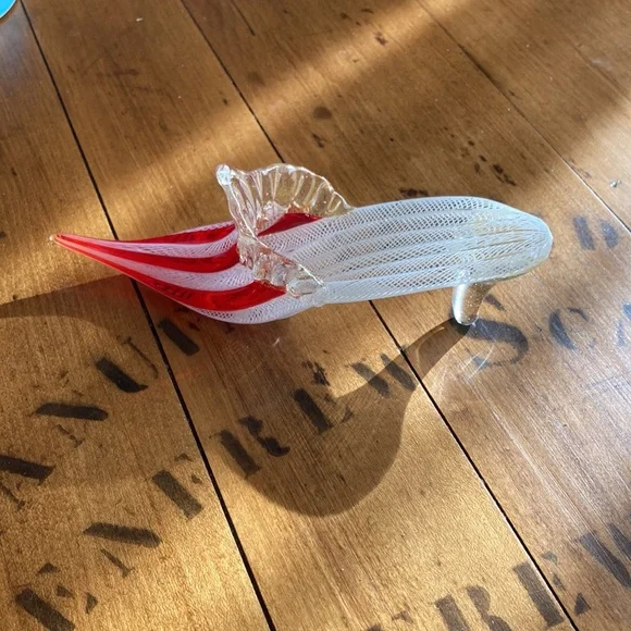 Venetian Lattacino Italian ribbon Glass Slipper - Picture 3 of 11